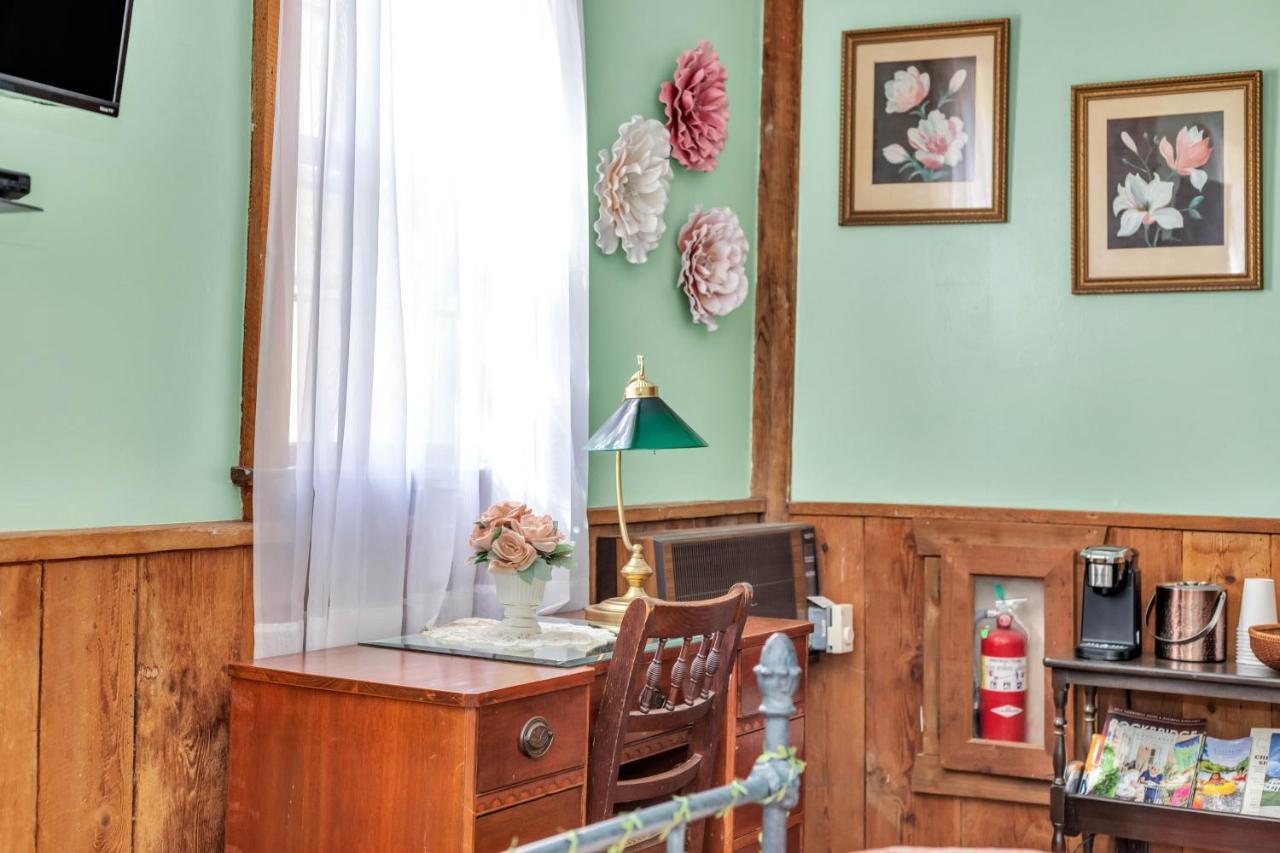 Osceola Mill Dining & Lodging Steeles Tavern Екстериор снимка